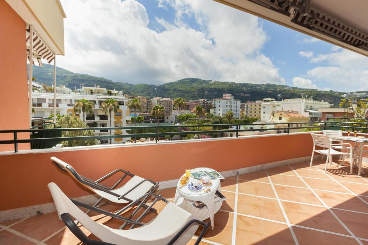 Amore Rentals - Casa Katia Sorrento Exterior foto